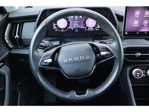 Skoda Kodiaq 1.5 TSI MHEV Business Edition 7p. | Panorama dak | Trekhaak wegklapbaar ActivLease financial lease