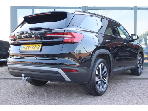 Skoda Kodiaq 1.5 TSI MHEV Business Edition 7p. | Panorama dak | Trekhaak wegklapbaar ActivLease financial lease