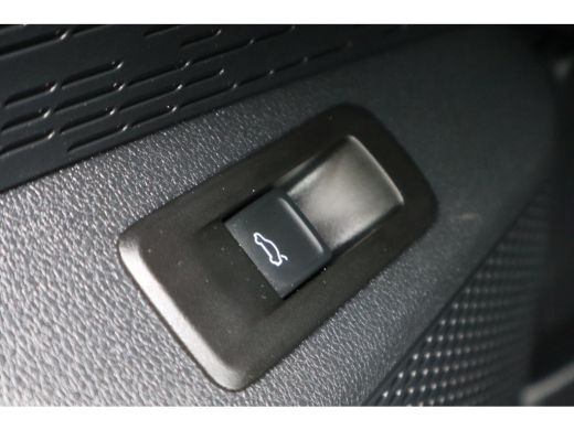 Skoda Octavia Combi 1.5 TSI Business Edition 115PK | Achteruitrijcamera | Cruise control | Draadloze telefoonlader ActivLease financial lease