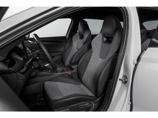 Skoda Octavia Combi 1.5 TSI MHEV 150 PK Sportline Business | Elek. Trekhaak | Matrix Led | Adapt. Cruise | Wint... ActivLease financial lease
