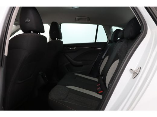 Skoda Scala 1.0 TSI Business Edition Automaat | Stoelverwarming | Navigatie | Parkeersensoren Voor & Achter |... ActivLease financial lease