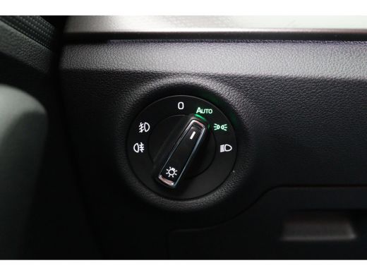 Skoda Scala 1.0 TSI Business Edition Automaat | Stoelverwarming | Navigatie | Parkeersensoren Voor & Achter |... ActivLease financial lease