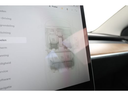 Tesla Model 3 Performance AWD 75 kWh 462pk! Navigatie, CLimate, ActivLease financial lease