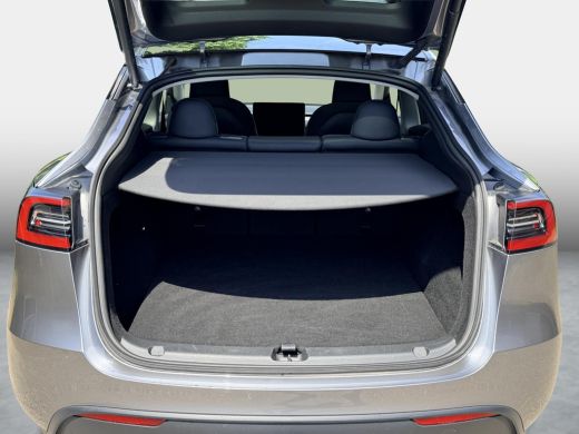 Tesla Model Y Long Range AWD 75 kWh SoH 92,1% / Full Self-Driving Capability (&euro; 7.500) / Originele Trekhaak / P... ActivLease financial lease