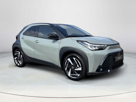 Toyota Aygo Hybrid 115 envy | JBL Pack | &euro; 1.500 extra inruilwaarde | ActivLease financial lease