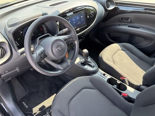 Toyota Aygo Hybrid 115 play | All-in prijs | Apple/Android | Camera | ActivLease financial lease