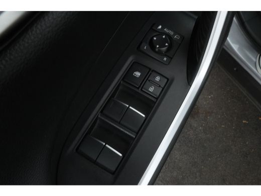Toyota RAV4 2.5 Hybrid AWD Business Plus 222pk, Premium plus, Leer,  Climate, ActivLease financial lease