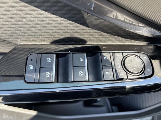 Toyota Urban Cruiser Executive 61 kWh | All-in prijs | ActivLease financial lease