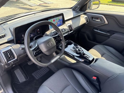 Toyota Urban Cruiser Executive 61 kWh | All-in prijs | ActivLease financial lease