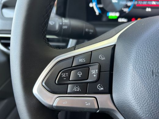 Volkswagen e-Transporter 34 L2 Style 64 kWh 218PK Bijrijdersstoel | Led plus | achteruitrijcamera | trekhaak ActivLease financial lease