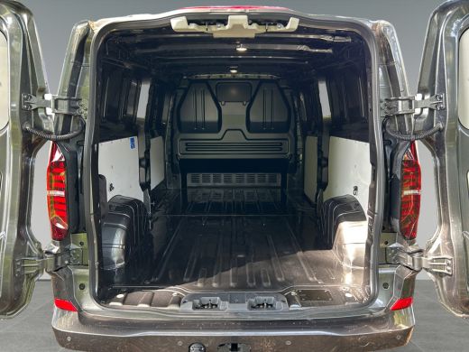 Volkswagen e-Transporter 34 L2 Style 64 kWh 218PK Bijrijdersstoel | Led plus | achteruitrijcamera | trekhaak ActivLease financial lease
