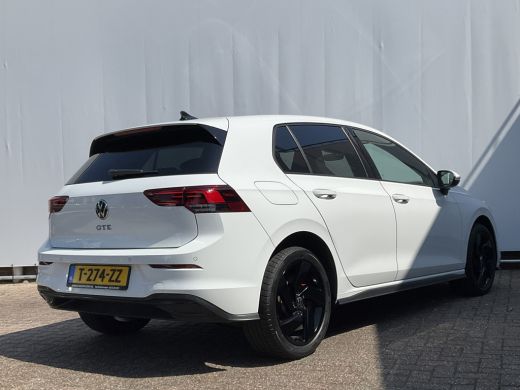 Volkswagen Golf 1.4 259pk eHybrid GTE Pano Leer Stoelverw+Ventilatie Memory Carplay Adap.Cruise BOMVOL! ActivLease financial lease