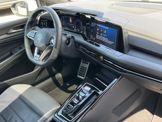 Volkswagen Golf 1.4 259pk eHybrid GTE Pano Leer Stoelverw+Ventilatie Memory Carplay Adap.Cruise BOMVOL! ActivLease financial lease