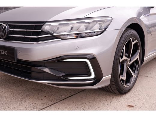 Volkswagen Passat Variant 1.4 TSI PHEV GTE Business | Pano | Elek. Trekhaak | Carplay | LED | Camera | Navi | Alcan... ActivLease financial lease