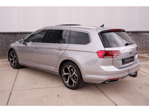 Volkswagen Passat Variant 1.4 TSI PHEV GTE Business | Pano | Elek. Trekhaak | Carplay | LED | Camera | Navi | Alcan... ActivLease financial lease
