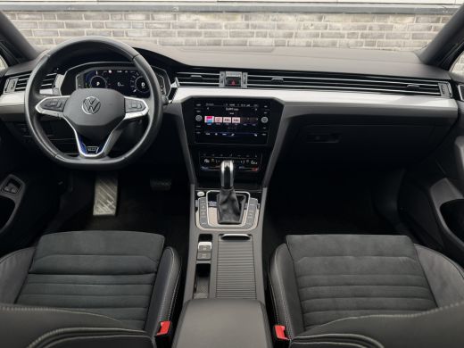 Volkswagen Passat Variant 1.4 TSI PHEV GTE Business | Pano | Elek. Trekhaak | Carplay | LED | Camera | Navi | Alcan... ActivLease financial lease