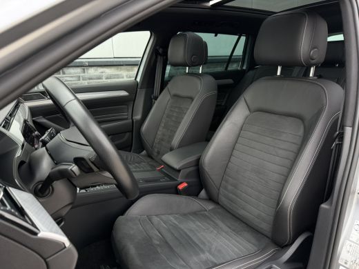 Volkswagen Passat Variant 1.4 TSI PHEV GTE Business | Pano | Elek. Trekhaak | Carplay | LED | Camera | Navi | Alcan... ActivLease financial lease