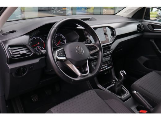 Volkswagen T-Cross 1.0 TSI Life 95PK | Achteruitrijcamera | Airco | Cruise control adaptief ActivLease financial lease