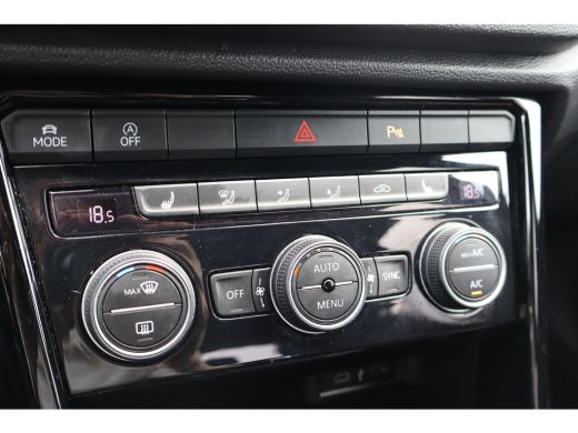 Volkswagen T-Roc 1.5 TSI Sport 149PK AUTOMAAT | Achteruitrijcamera | Airco (automatisch) | Apple Carplay/Android A... ActivLease financial lease