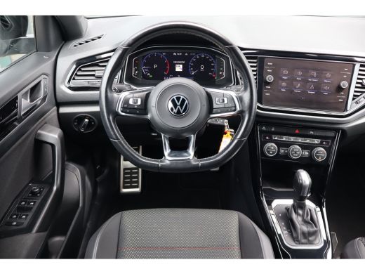 Volkswagen T-Roc 1.5 TSI Sport 149PK AUTOMAAT | Achteruitrijcamera | Airco (automatisch) | Apple Carplay/Android A... ActivLease financial lease