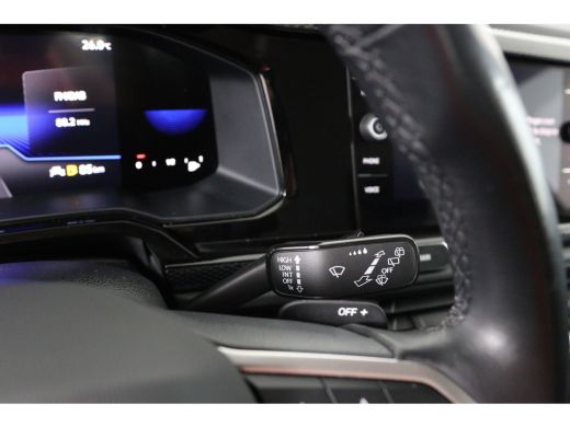 Volkswagen Taigo 1.0 TSI Life Automaat | Camera | Stoelverwarming | Parkeersensoren Voor & Achter | Apple Carplay ... ActivLease financial lease