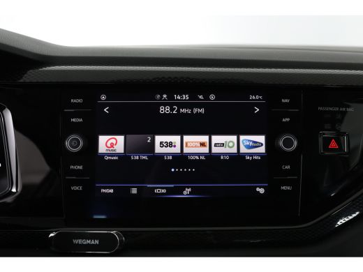 Volkswagen Taigo 1.0 TSI Life Automaat | Camera | Stoelverwarming | Parkeersensoren Voor & Achter | Apple Carplay ... ActivLease financial lease