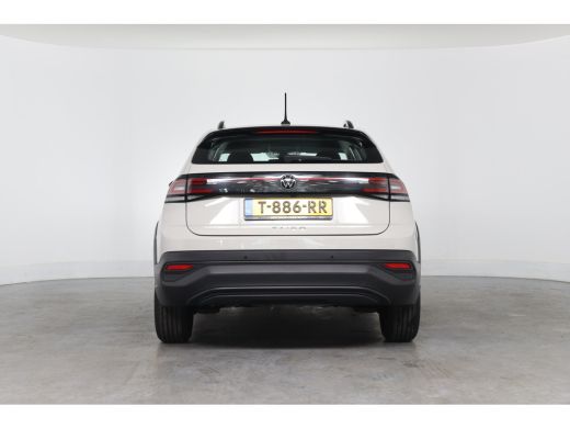Volkswagen Taigo 1.0 TSI Life Automaat | Camera | Stoelverwarming | Parkeersensoren Voor & Achter | Apple Carplay ... ActivLease financial lease