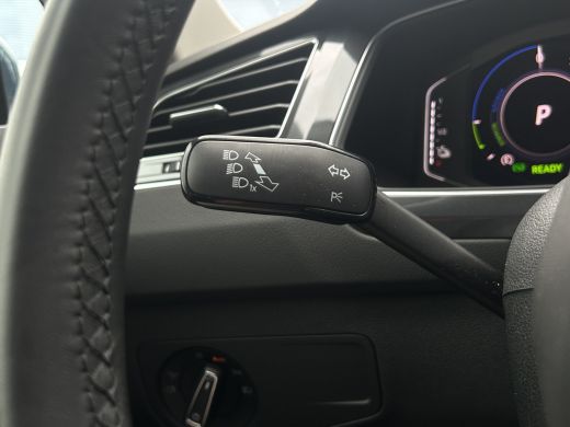 Volkswagen Tiguan 1.4 TSI eHybrid Business+ 245pk | Adap. Cruise Control | Pano | Winterpack | CarPlay | I.Q. Light | ActivLease financial lease