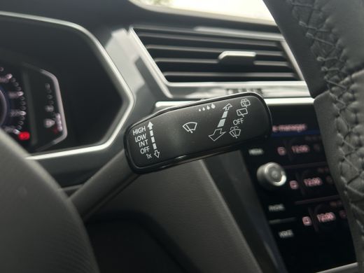 Volkswagen Tiguan 1.4 TSI eHybrid Business+ 245pk | Adap. Cruise Control | Pano | Winterpack | CarPlay | I.Q. Light | ActivLease financial lease