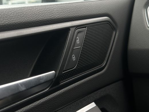 Volkswagen Tiguan 1.4 TSI eHybrid Business+ 245pk | Adap. Cruise Control | Pano | Winterpack | CarPlay | I.Q. Light | ActivLease financial lease