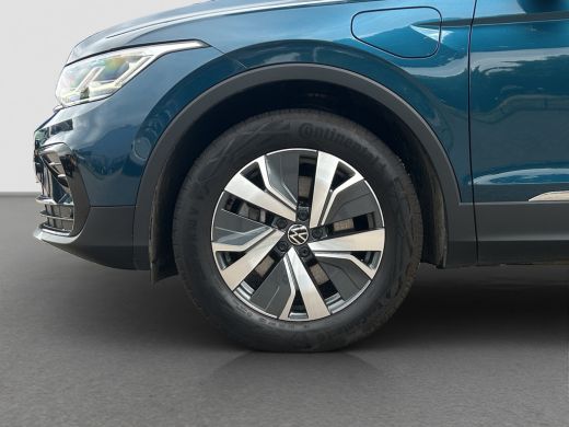 Volkswagen Tiguan 1.4 TSI eHybrid Business+ 245pk | Adap. Cruise Control | Pano | Winterpack | CarPlay | I.Q. Light | ActivLease financial lease