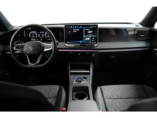 Volkswagen Tiguan 1.5 eHybrid Life Edition 204Pk DSG/AUTO l Elektr. Trekhaak l Martix LED l Elektr. Klep l Stoelver... ActivLease financial lease