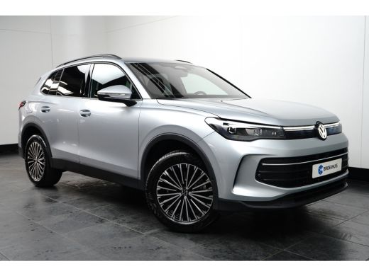 Volkswagen Tiguan 1.5 eHybrid Life Edition 204Pk DSG/AUTO l Elektr. Trekhaak l Martix LED l Elektr. Klep l Stoelver... ActivLease financial lease