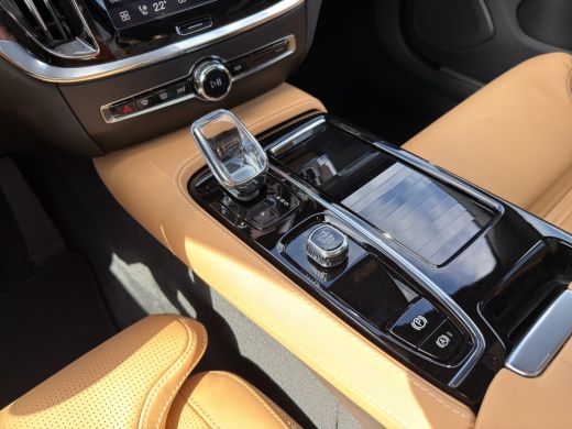 Volvo  V60 2.0 T6 Plug-in hybrid AWD Ultra Dark | Apple Carplay/Android Auto|telefoonintegratie premium | Au... ActivLease financial lease