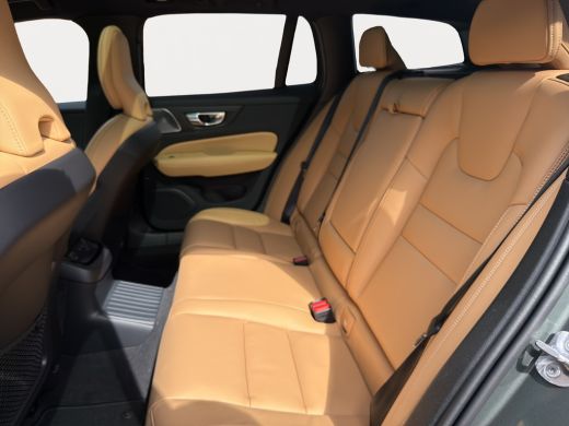 Volvo  V60 2.0 T6 Plug-in hybrid AWD Ultra Dark | Apple Carplay/Android Auto|telefoonintegratie premium | Au... ActivLease financial lease