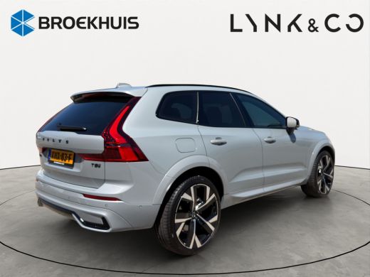 Volvo  XC60 2.0 T8 Plug-in hybrid AWD Ultra Black Edition Exec | Trekhaak | 22'' Velgen | Extra getint glas |... ActivLease financial lease