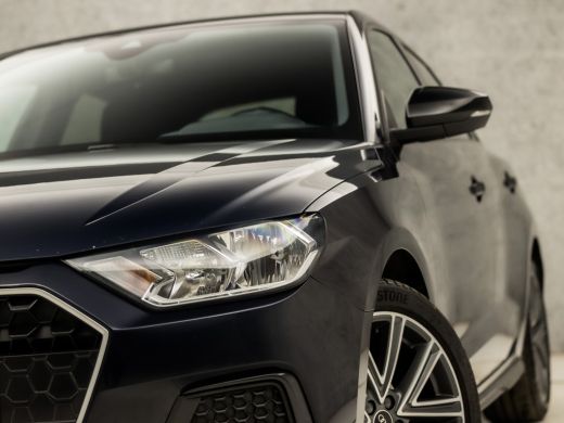 Audi A1 Sportback Sportback 25 TFSI Epic Sport (GROOT NAVI, APPLE CARPLAY, ZWART HEMEL, GETINT GLAS, SPORTSTOELEN, ... ActivLease financial lease
