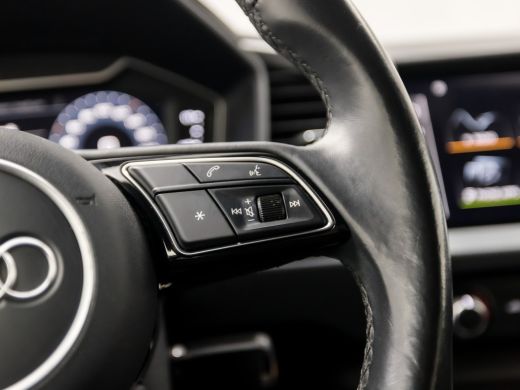 Audi A1 Sportback Sportback 25 TFSI Epic Sport (GROOT NAVI, APPLE CARPLAY, ZWART HEMEL, GETINT GLAS, SPORTSTOELEN, ... ActivLease financial lease