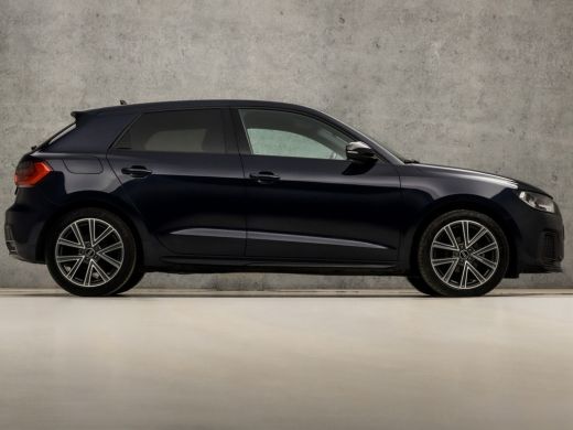 Audi A1 Sportback Sportback 25 TFSI Epic Sport (GROOT NAVI, APPLE CARPLAY, ZWART HEMEL, GETINT GLAS, SPORTSTOELEN, ... ActivLease financial lease