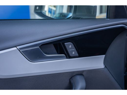 Audi A4 Avant 35 TFSI Advanced Edition | Trekhaak (wegklapbaar) | Cruise adaptief | Navigatie | Clima | E... ActivLease financial lease