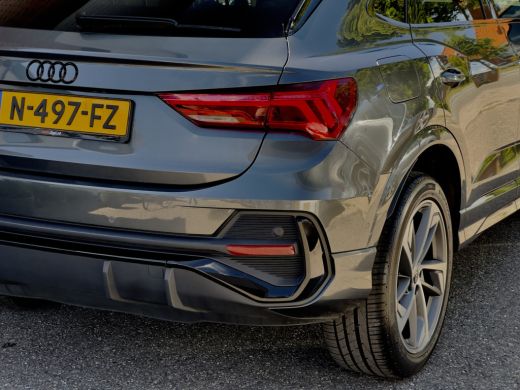 Audi Q3 45 TFSI e AUT6 S-LINE EDITION PANODAK LEDER NAVI DIGI-DASH APPLE-CARPLAY LED LMV PDC ActivLease financial lease