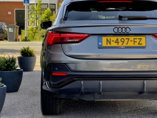 Audi Q3 45 TFSI e AUT6 S-LINE EDITION PANODAK LEDER NAVI DIGI-DASH APPLE-CARPLAY LED LMV PDC ActivLease financial lease