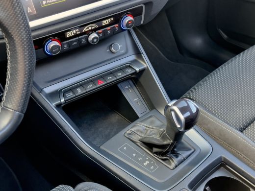 Audi Q3 45 TFSI e AUT6 S-LINE EDITION PANODAK LEDER NAVI DIGI-DASH APPLE-CARPLAY LED LMV PDC ActivLease financial lease
