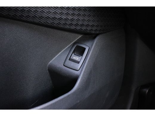 BMW X1 25 e xDrive M Sport | WEGKLAPBARE TREKHAAK | STOELVERWARMING | M-SPORT | CAMERA | PARK SENS V+A |... ActivLease financial lease