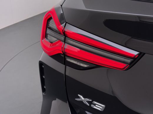 BMW X3 xDrive30e M-SPORT| DEALER ONDERHOUDEN| CAMERA| ELEKTRISCHE ACHTERKLEP| APPLE CARPLAY| RIJKLAARPRIJS ActivLease financial lease