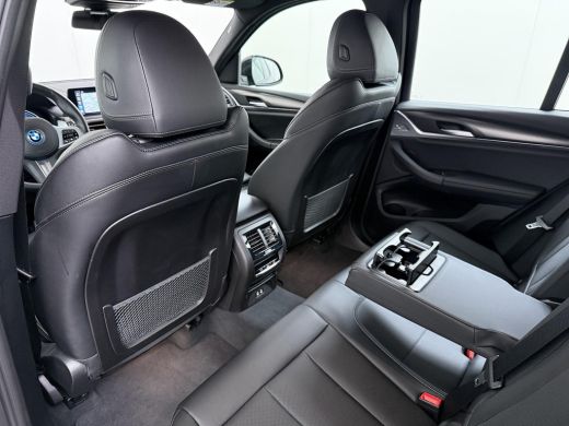 BMW X3 xDrive30e M-SPORT| DEALER ONDERHOUDEN| CAMERA| ELEKTRISCHE ACHTERKLEP| APPLE CARPLAY| RIJKLAARPRIJS ActivLease financial lease
