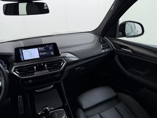 BMW X3 xDrive30e M-SPORT| DEALER ONDERHOUDEN| CAMERA| ELEKTRISCHE ACHTERKLEP| APPLE CARPLAY| RIJKLAARPRIJS ActivLease financial lease