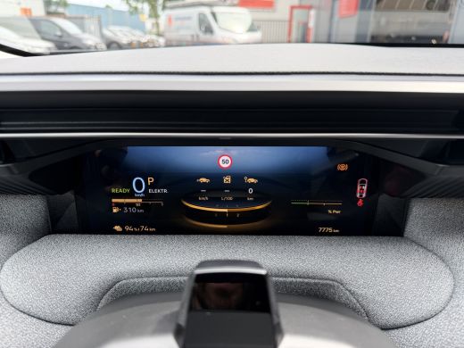 Citroën C5 Aircross 225pk Plug-In Hybrid Plus (Trekhaak - Elektrische Klep - Leder incl verwarming/koeling/massage/ge... ActivLease financial lease