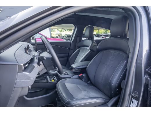 Ford Mustang Mach-E Mach-E GT Extended AWD 98 kWh 487pk | Pano | Trekhaak | B&O audio | Cruise adaptief | 20'' | 360 ... ActivLease financial lease