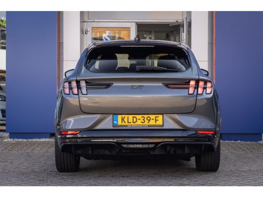 Ford Mustang Mach-E Mach-E GT Extended AWD 98 kWh 487pk | Pano | Trekhaak | B&O audio | Cruise adaptief | 20'' | 360 ... ActivLease financial lease